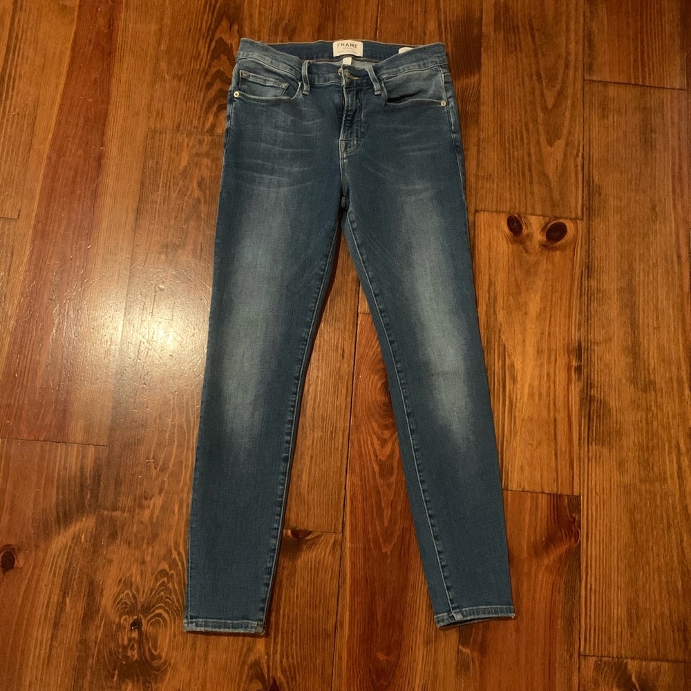 Frame ale Skinny de Jeanne Crop
